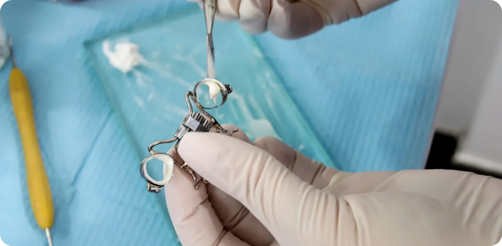 disjoncteur maxillaire orthodontie grenoble x Disjoncteur Cabinet d’orthodontie Drs. ROCCA & Associés